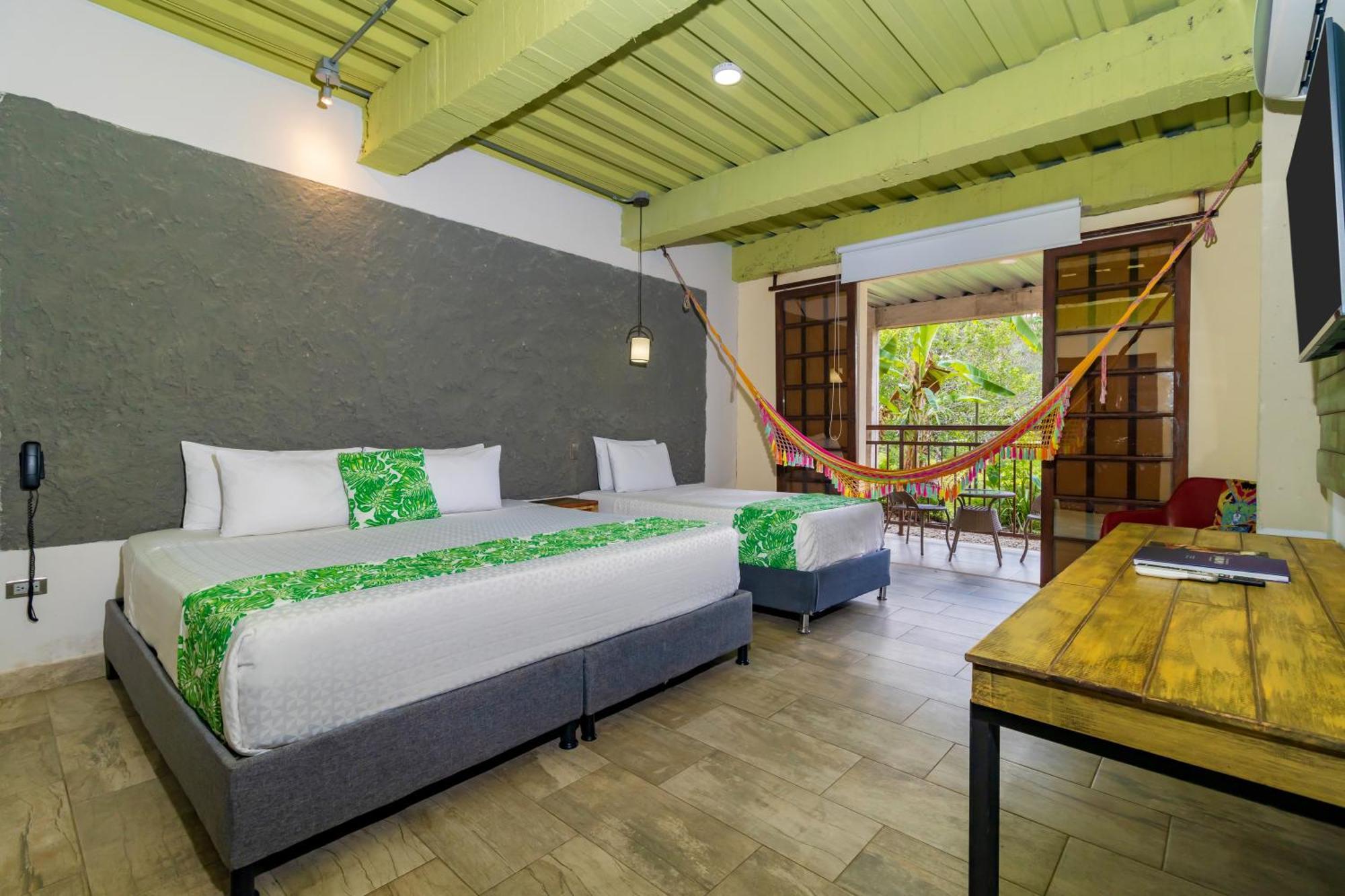 Nq Hotel Orinoquia Granja Campo Alegre Esterno foto